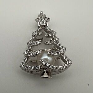 Elegant Silver Christmas Tree Pendant